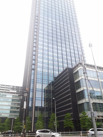 ラ・トゥール飯田橋の外観