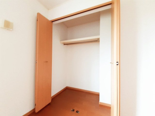 ラフレシールイーストの収納