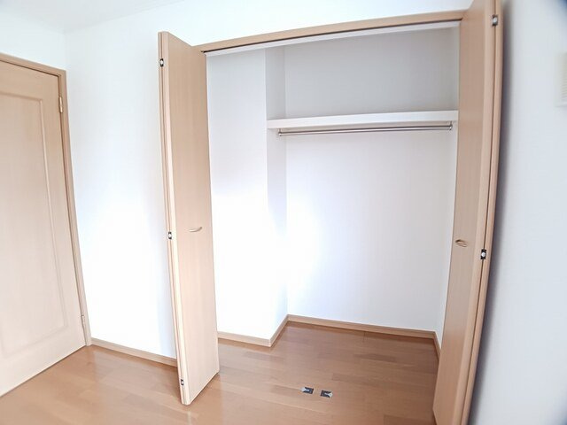 ラフレシールイーストの収納