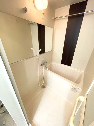メゾンパティオⅡの浴室|イメージとして同建物他部屋を表示しています
