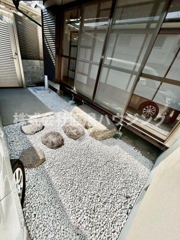 豊中市立花町一戸建の庭