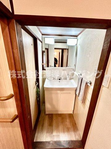 豊中市立花町一戸建の洗面所