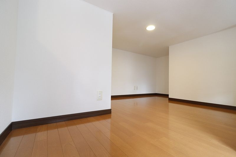 アサンブラージュ藤崎の居間・リビング