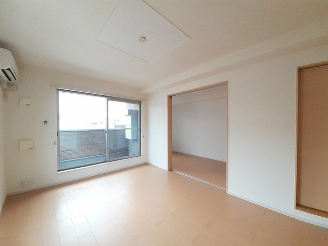 Ｃｉｅｒｔｏｕｒ　Ｍ．Ｋ菱屋東の居間・リビング