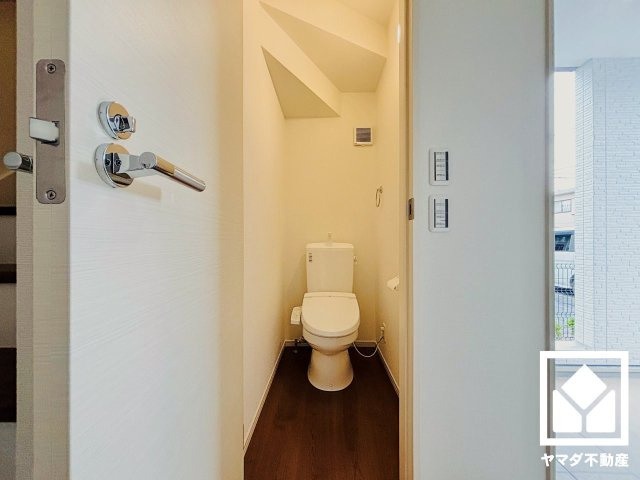 栗東市高野　2期　1号地のトイレ