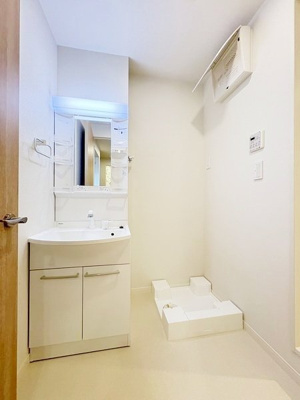 【洗面所】クレール・エ・ボウIII