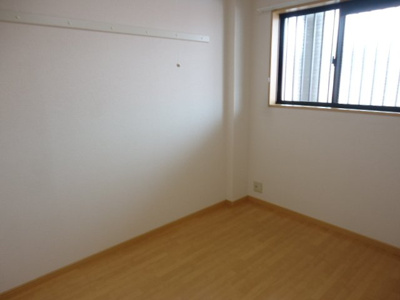 【内装】 | オリエンタルハイツ | 洋室北４．１帖