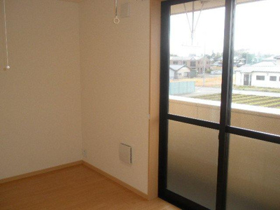 【内装】 | Ｐｒｉｍａｖｅｒａ（プリマヴェーラ） | 室内