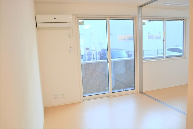 アースガーデンＳＯＪＡの居間・リビング|ＬＤＫ