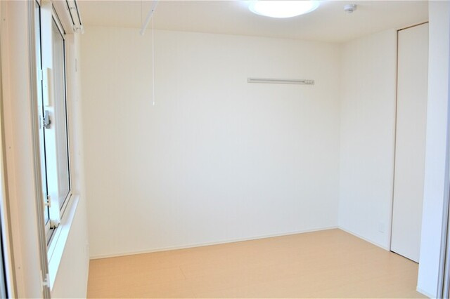 アースガーデンＳＯＪＡのその他|洋室