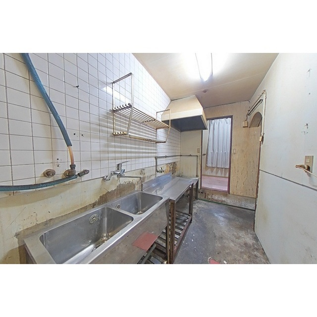 寿ビルのキッチン