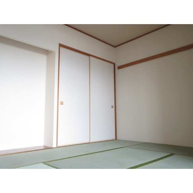 岐阜市西荘１丁目の賃貸マンションの内装|和室