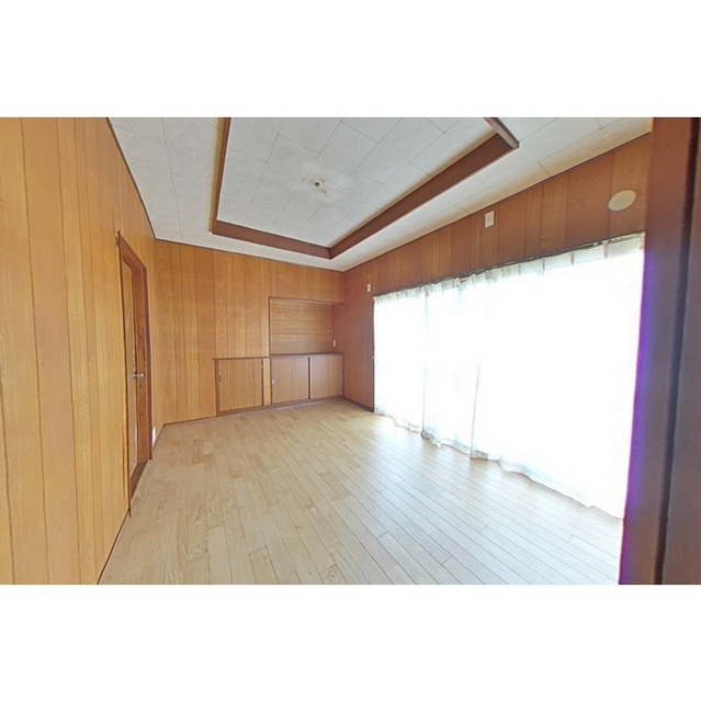 岐阜市則武の一戸建ての居間・リビング