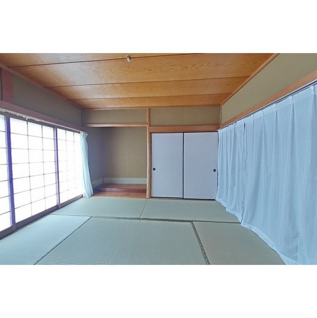 岐阜市則武の一戸建ての居間・リビング