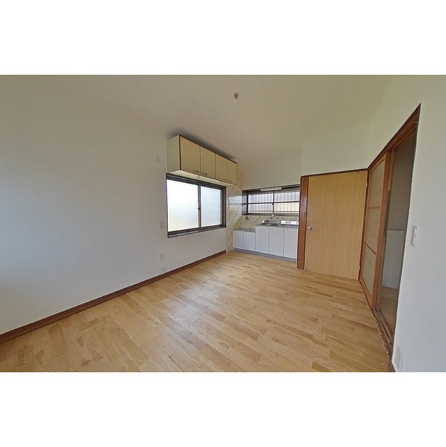 岐阜市則武の一戸建ての居間・リビング