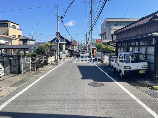 【前面道路含む現地写真】 | 土浦市下高津２丁目