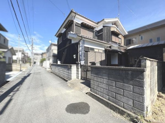 【前面道路含む現地写真】