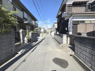 【前面道路含む現地写真】