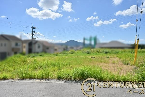 北葛城郡上牧町ささゆり台３丁目の売地の外観|■現地撮影写真■敷地面積は約９０坪と広々しています！お気軽にお問い合わせください！
