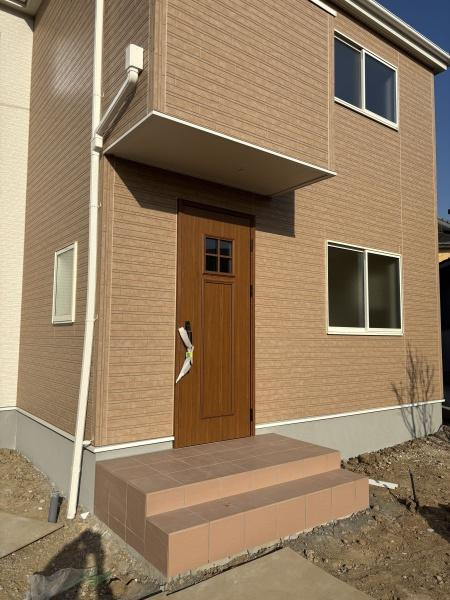 豊川市伊奈町出口59期　全3棟・3号棟の玄関|施工例