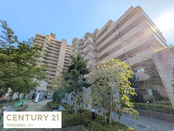 【外観】 | キングマンションシーブリッサ此花サウスウイング | 〇南東向きバルコニー！
　陽当り、通風良好です！
　更に前面は開けているため眺望も良好です！