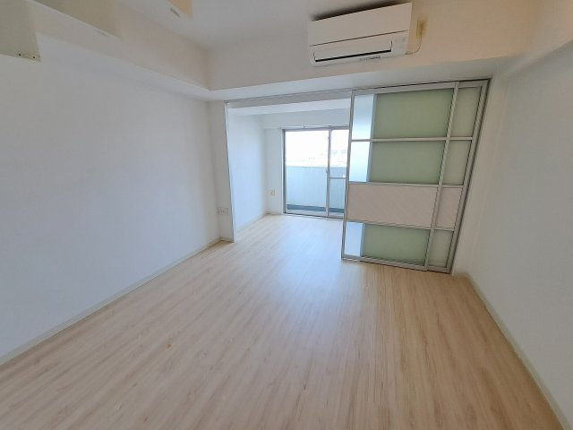 セレニテ甲子園Ⅱの居間・リビング