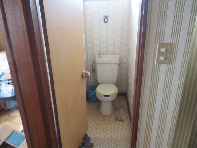 高崎市根小屋町　中古150のトイレ