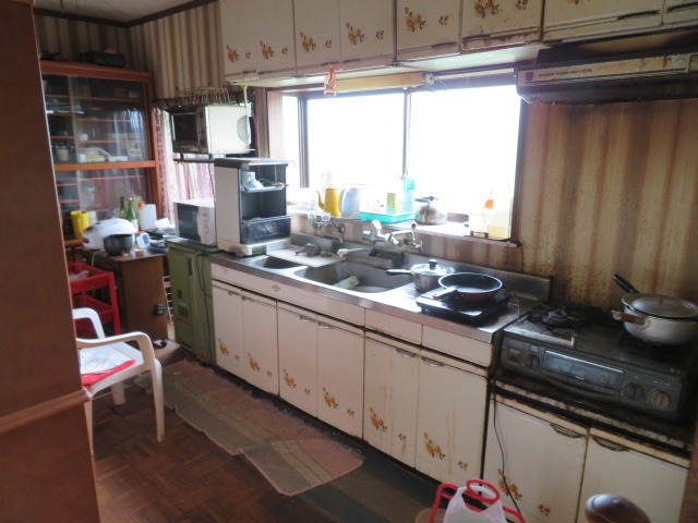 高崎市根小屋町　中古230のキッチン