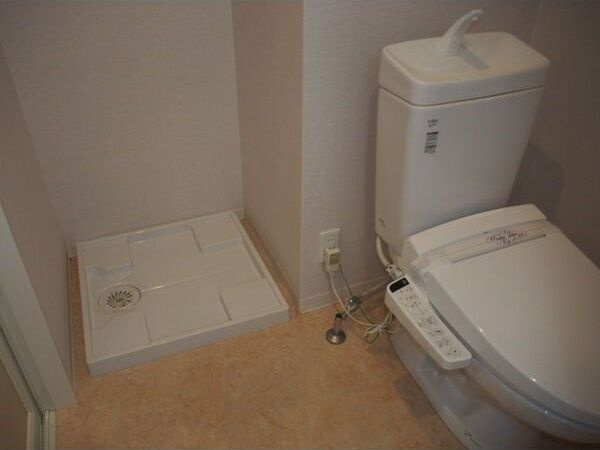 グランドゥール九条のトイレ