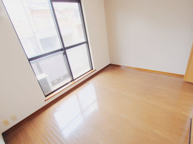 広島市安芸区矢野南１丁目のアパートの居間・リビング