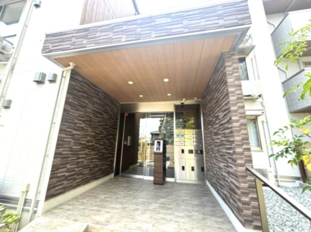 ヴィラ・モーヴのエントランス