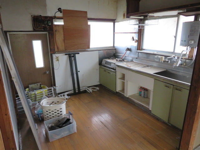 藤岡市藤岡　中古80のキッチン