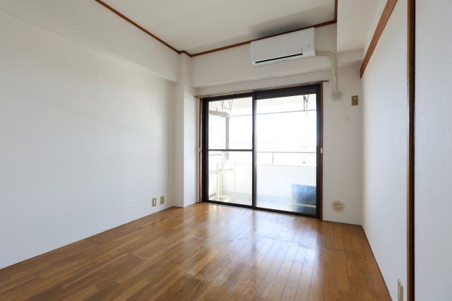 ラ・フェスタ小山の洋室|東側6帖洋室