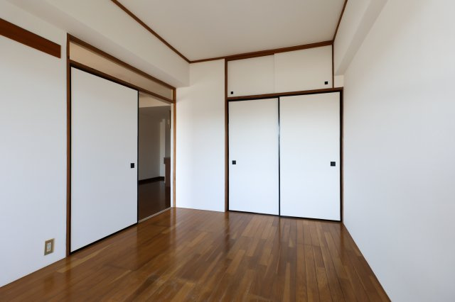 ラ・フェスタ小山の洋室|東側6帖洋室