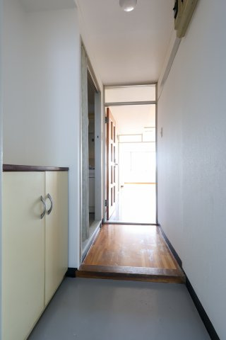 ラ・フェスタ小山の玄関