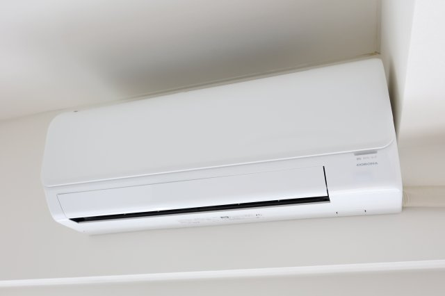 ラ・フェスタ小山の設備|9.5帖LDK　エアコン