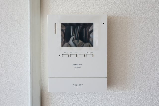 ラ・フェスタ小山の設備|リビングエアコン2025年12月に新品に入れ替えています