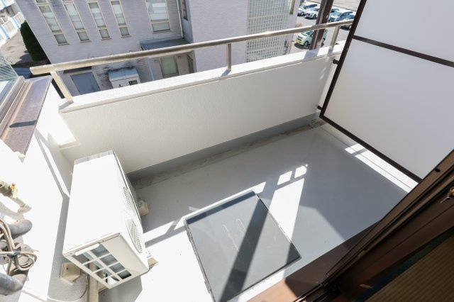 ラ・フェスタ小山のバルコニー