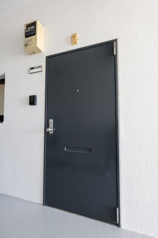 ラ・フェスタ小山の玄関