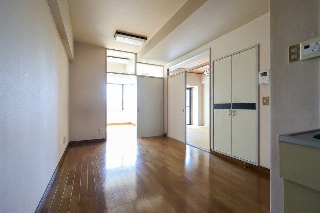 ラ・フェスタ小山の居間・リビング