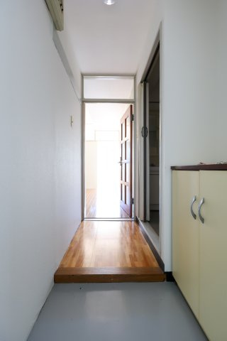 ラ・フェスタ小山の玄関