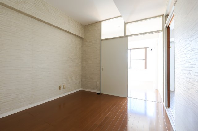 ラ・フェスタ小山の洋室|6帖洋室　2025年12月に和室を洋室にリフォームしています