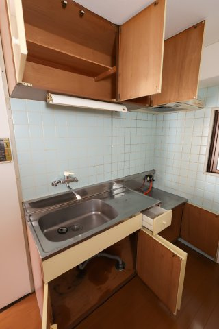 ラ・フェスタ小山のキッチン|キッチン収納