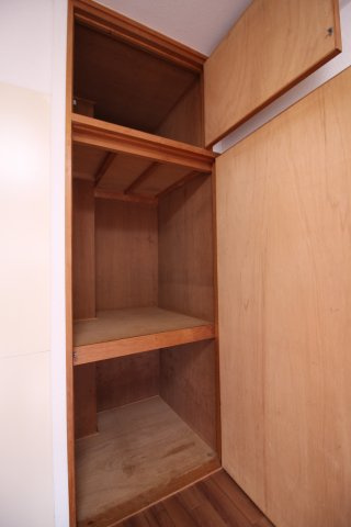 ファミール西舞子の収納
