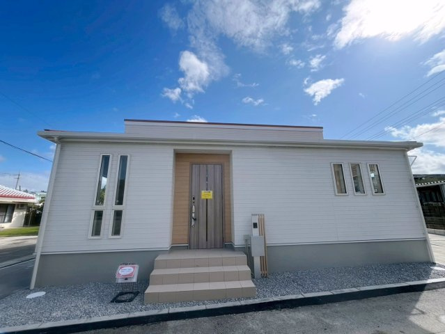 グラファーレ恩納村安富祖　1号棟