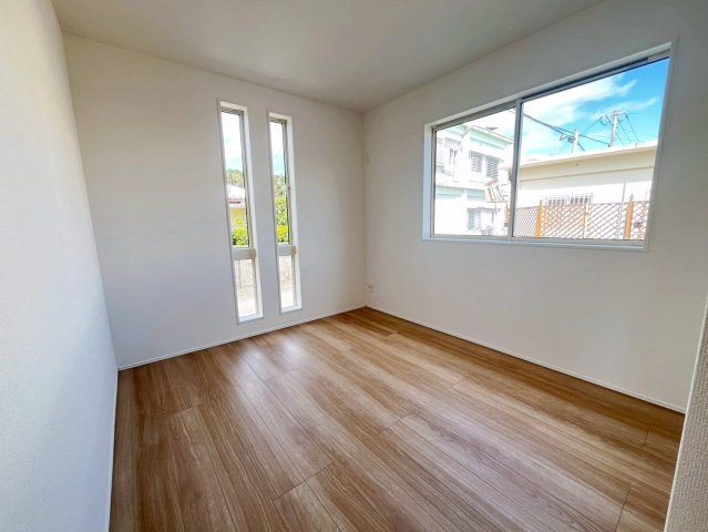 グラファーレ恩納村安富祖　1号棟の洋室|5.2帖