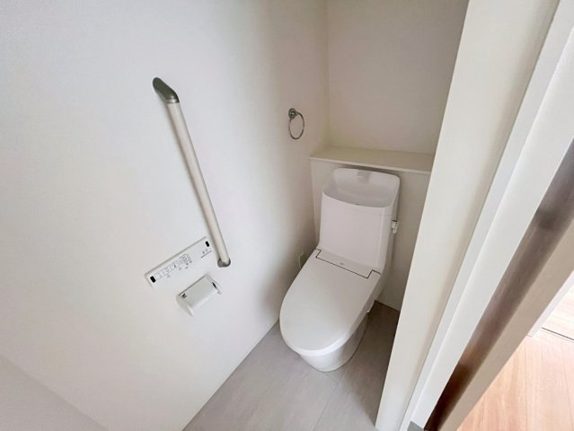 グラファーレ恩納村安富祖　1号棟の洋室|8帖