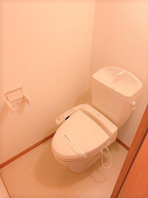 レオパレスブランシュヴァルⅢのその他