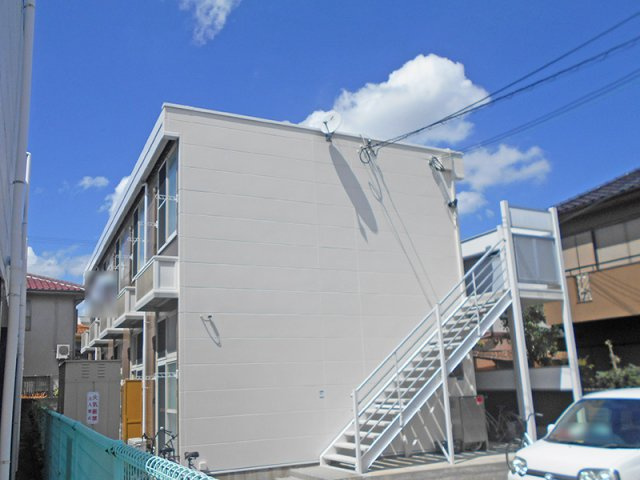 レオパレスＣｅｎｔｅｒＣｏｕｒｔの外観