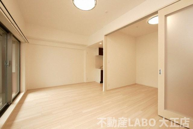 プレジオ阿波座の寝室